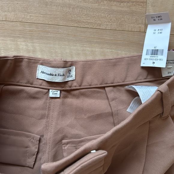 ✨NWT✨Abercrombie & Fitch Dress Pant, 29 (8R) - Picture 3 of 4